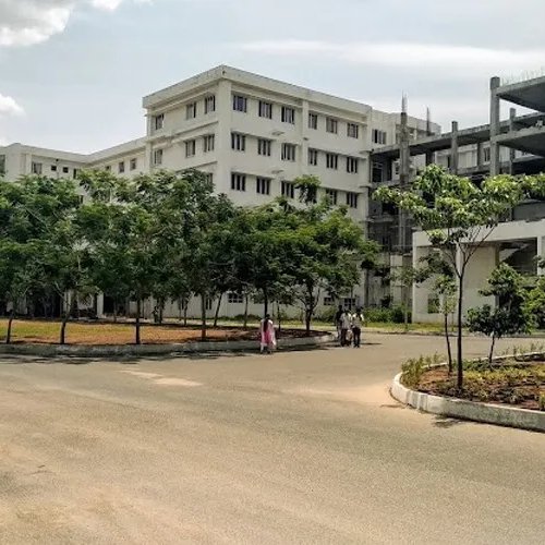Dhanalakshmi Srinivasan Hospital — Gypsum Plastering, Trichy